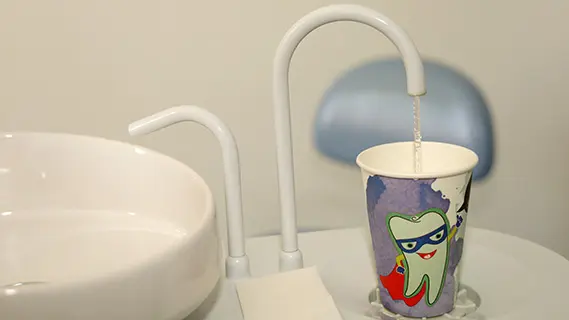 Becher